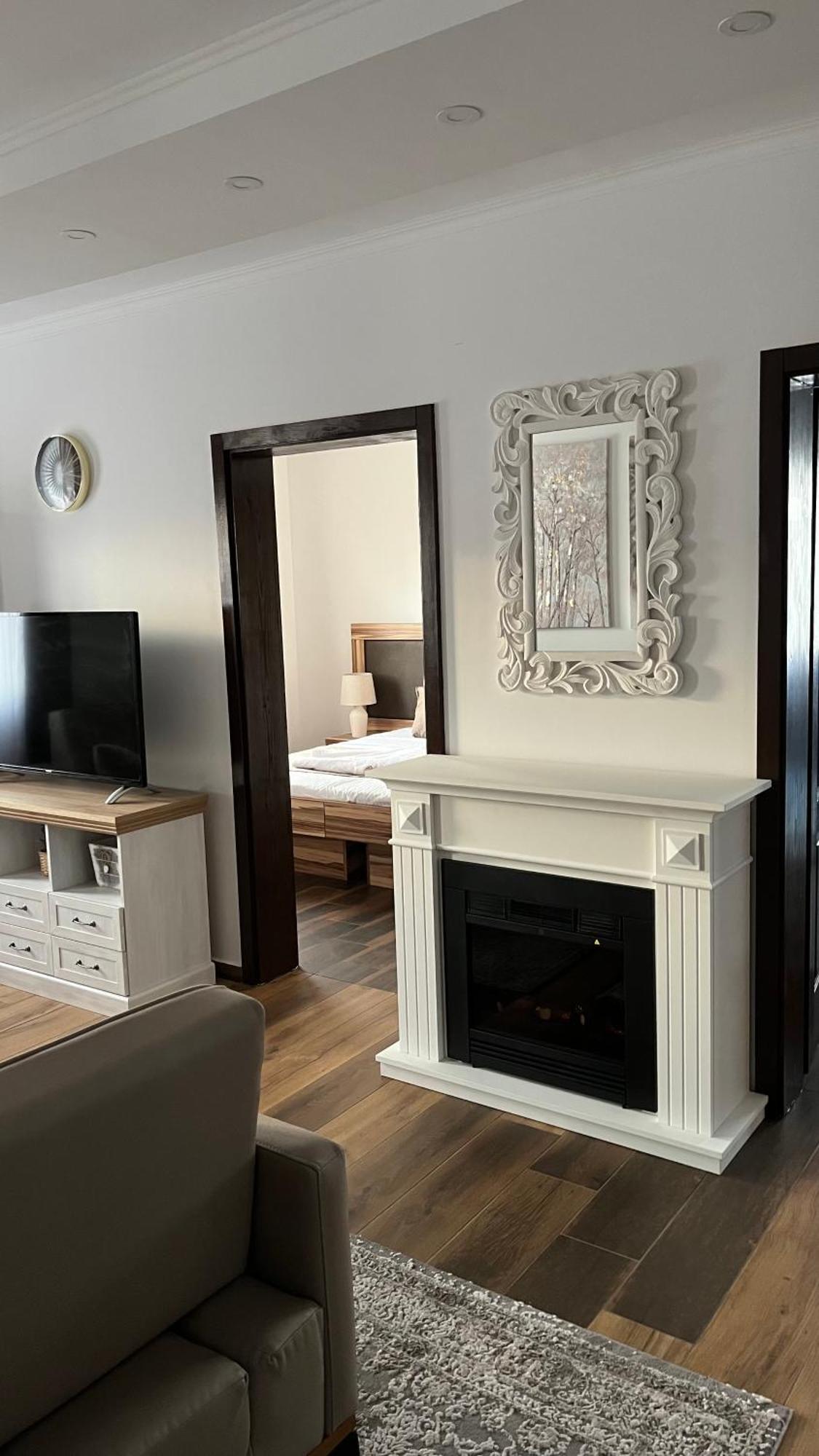 Airport Sky Apartments Lux Belgrad Dış mekan fotoğraf